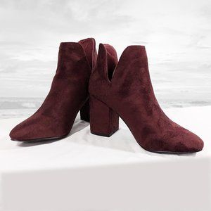 CLEARANCE! NY&CO Niya Wine Red Side Cutout Booties